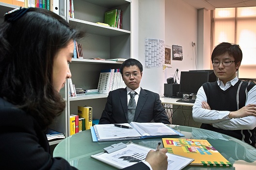 Chinesische Mitarbeiter schulen