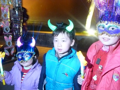 Weihnachten in China – von Masken, Rentieren und Dämonen